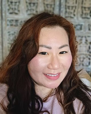 Photo of Osun Yoo, Marriage & Family Therapist, MA, LMFT
