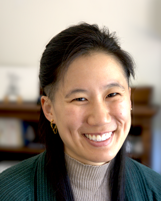 Photo of Deanna Loh, Marriage & Family Therapist Associate, AMFT