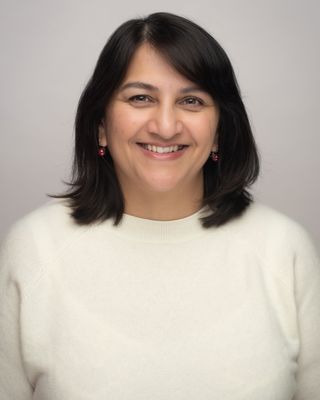 Photo of Shabnam Yasmin, Psychotherapist in London, England
