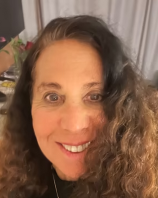Photo of Lynn Cohen, Clinical Social Work/Therapist, LCSW