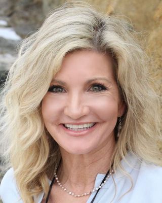 Photo of Dr. Lisa L Gold, Counselor, PhD, LPC, LMFT, CMHC