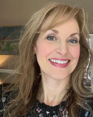 Photo of Jeannie Davison, Psychotherapist, MSc, MUKCP