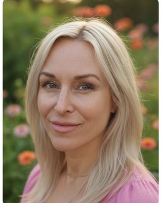 Photo of Erin Marie Bouchard, Clinical Social Work/Therapist, LCSW, MA, LICSW, AL