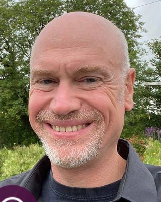 Photo of Jeff Hutchens, Counsellor, DCounsPsych, PNCPS Acc.