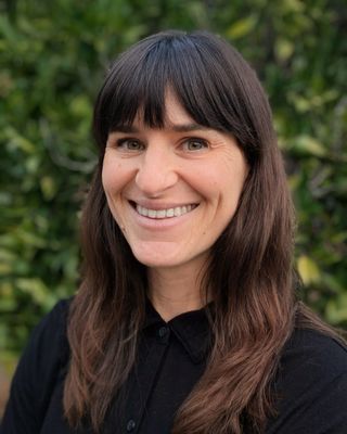 Photo of Dr. Natasha Oxenburgh, Pre-Licensed Professional, PsyD