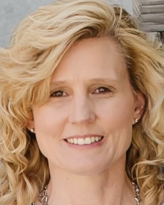 Photo of Dr. Lisa M Harmon, Clinical Social Work/Therapist, LCSW