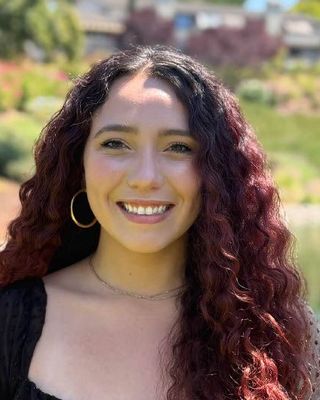 Photo of Sophia Rodriguez, Marriage & Family Therapist Associate, MA, AMFT