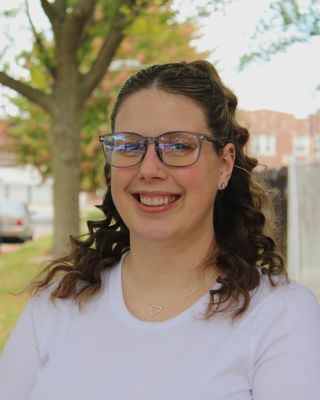 Photo of Emily Poe, Marriage & Family Therapist, MA, LMFT