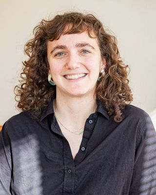 Photo of Lenni Marcus, Clinical Social Work/Therapist, LICSW