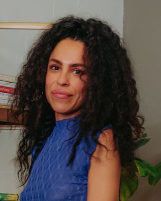 Photo of Arami James, Marriage & Family Therapist Associate, AMFT