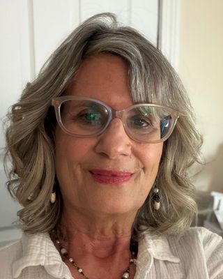 Photo of Lynne Rothstein, Counselor, LMHC