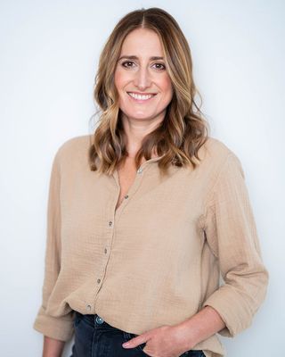 Photo of Agata Baker, Marriage & Family Therapist Associate, AMFT, MA