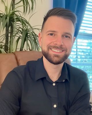 Photo of Brandon Wise Masters, Pre-Licensed Professional, MA, MSEd, EMDR