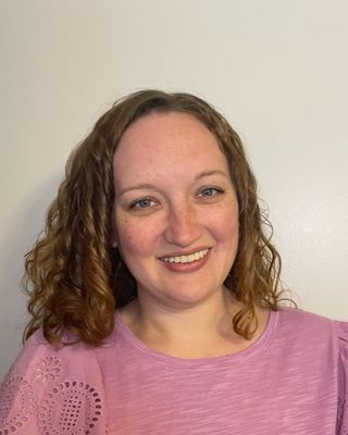 Photo of Tayler Rowe, Clinical Social Work/Therapist, MSW, LCSW-C