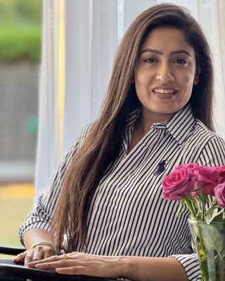 Photo of Natasha Gill, Psychotherapist, MNCPS Acc.