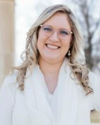 Photo of Amber Kendall, LCSW, Clinical Social Work/Therapist