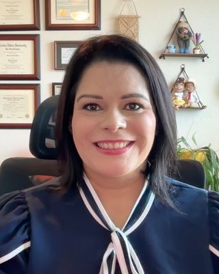 Photo of Dr. Jennifer Fuentes-Pérez, Psychologist, PsyD