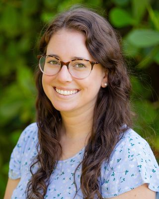Photo of Elizabeth Covert, Pre-Licensed Professional, MSW, RCSWI
