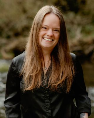 Photo of Laurel LeMohn, Marriage & Family Therapist Associate, LMFTA