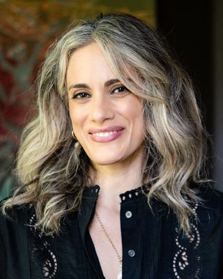 Photo of Roxanne Partridge, PhD, CHT