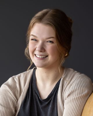 Photo of Lizzie Shearer, Licensed Professional Counselor, LPC