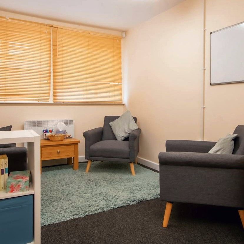 A calm, welcoming space to pause, breathe, and begin your counselling journey in comfort.