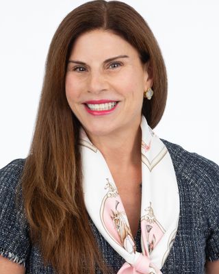 Photo of Meaghan Flenner - Meaghan Flenner, Psychotherapist, Counselor, LMHC, CAP, EMDR, ICGC-11