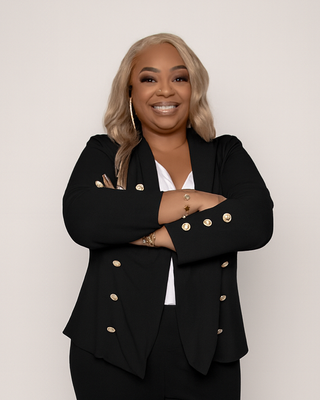 Photo of LaTronna Hill, Clinical Social Work/Therapist, DSW, LCSW