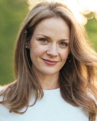 Photo of Shannon McNamara, Psychiatric Nurse Practitioner, PMHNP