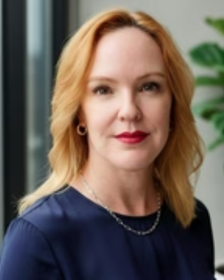 Photo of Karen Fischer, Licensed Mental Health Counselor, LMFT