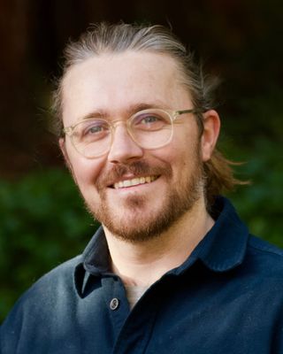 Photo of Charlie Reynolds, Marriage & Family Therapist Associate, AMFT, APCC