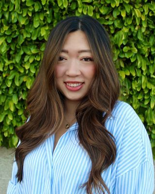 Photo of Emily Chen, Pre-Licensed Professional, AMFT