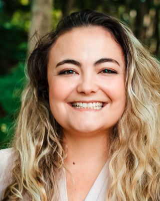 Photo of Alexandra Sinsmyr, Clinical Social Work/Therapist, MSW, LCSW