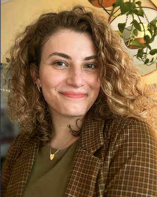 Photo of Rebecca Seidemann, Clinical Social Work/Therapist, LLMSW