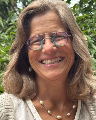 Photo of Ruth Goldsmith, Clinical Social Work/Therapist, MSW, LCSW, (EMDR, EFcT, KAP)