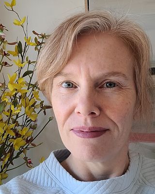 Photo of Rahel-Leigh Peckett, Registered Social Worker, MSW, RSW