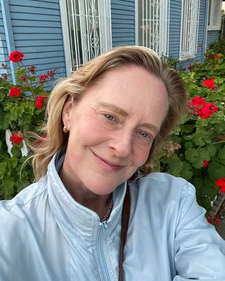 Photo of Erin Stanford, Marriage & Family Therapist, MA, LMFT