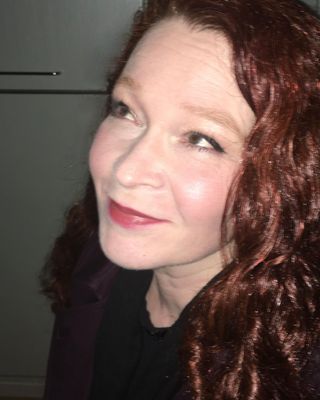 Photo of Lara James, Counsellor, PhD, MNCPS Acc.