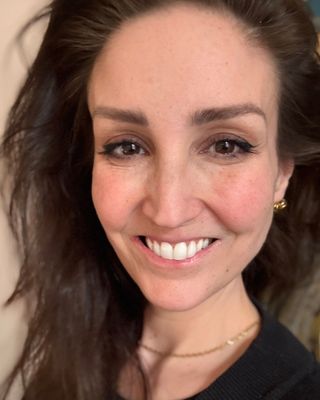 Photo of Anna Kenny-Ginard, Psychotherapist, MSc, MBACP