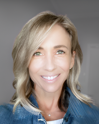 Photo of Ashley Murray, Licensed Professional Clinical Counselor, LPCC
