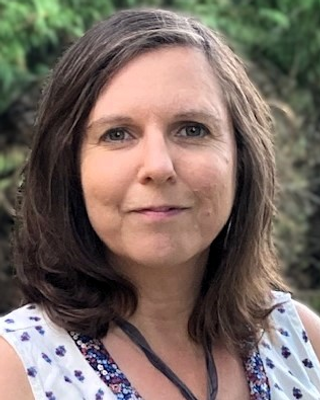 Photo of Nia Kaye, Marriage & Family Therapist, MA, LMFT, EMDR, IFS