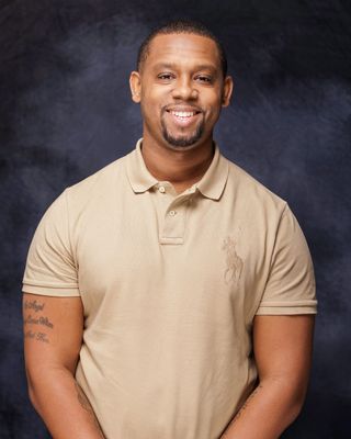 Photo of Aaron Williams, Marriage & Family Therapist Associate, MA, ALMFT