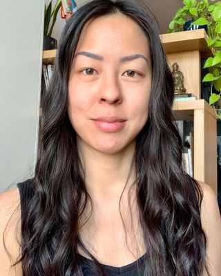 Photo of Monica Lau, Registered Psychotherapist, RP, MACP