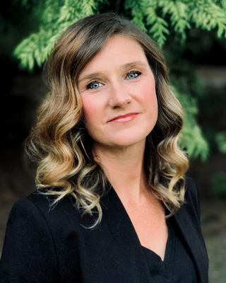 Photo of Adrienne Elyse Harmon, Psychiatric Nurse Practitioner in Lake Oswego, OR