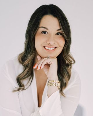 Photo of Stefanie Dross, Clinical Social Work/Therapist, LCSW