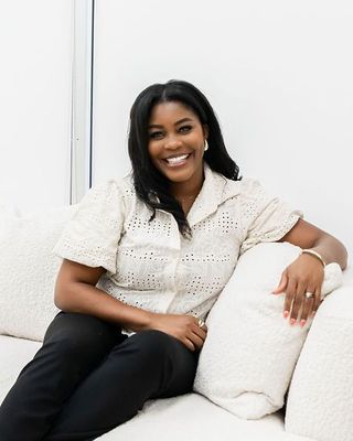 Photo of Simone Swenson, Psychologist, MC