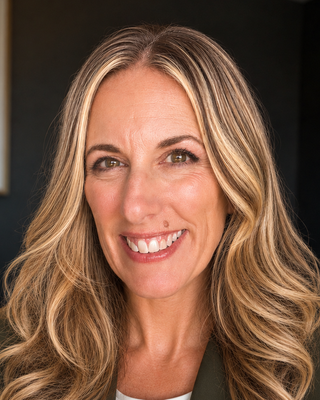 Photo of Sarah Meyers, FNP-BC