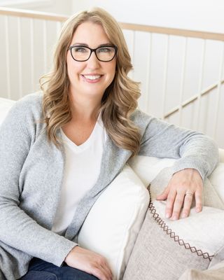 Photo of Meghan Honour, Registered Social Worker, MA, BSW, RSW