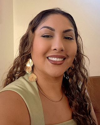 Photo of Nely Rodriguez, Marriage & Family Therapist Associate, AMFT