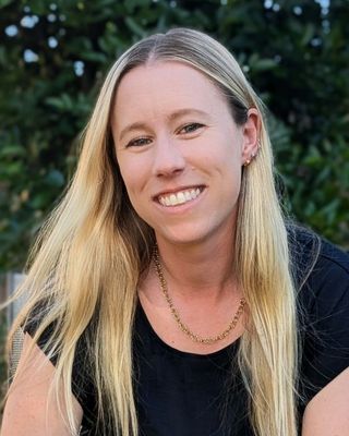 Photo of Nicole Hively, Pre-Licensed Professional, AMFT